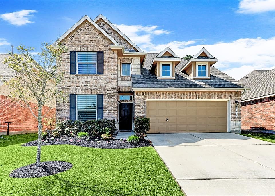 1st image of 23615 Plantation Pines Ln