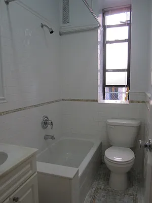 Rented by City Connections Realty | media 12