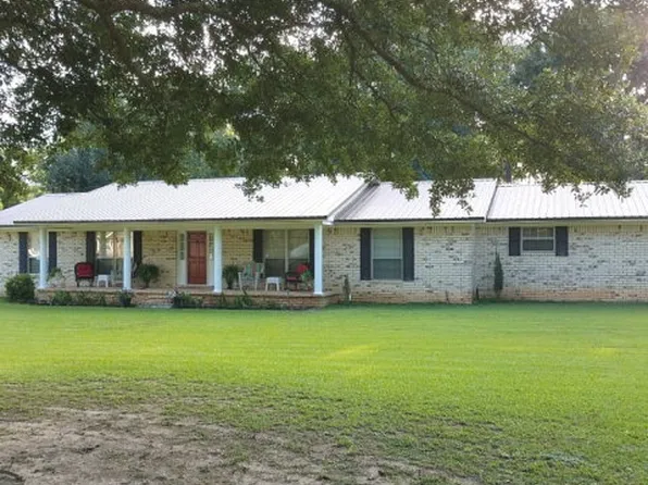 23393 Fountain St, Robertsdale, AL 36567