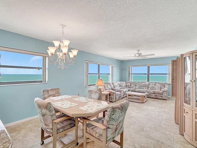 1270 Gulf Blvd #1401 — Photo 2