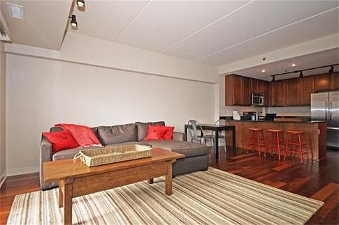 5th image of 111 N Ashley St Suite 808