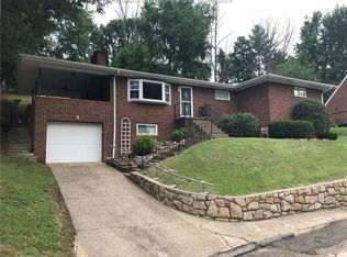 843 Carroll Rd, Charleston, WV 25314