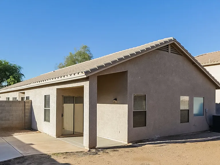 6412 W Hilton Ave — Photo 15