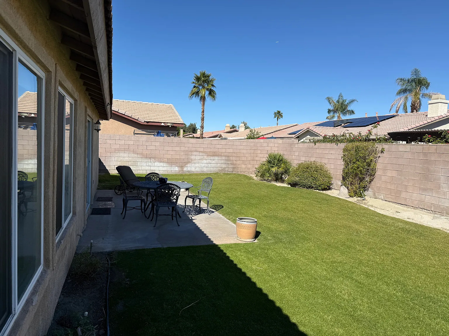 3 bed, 1800 sqft, $2,775 — Photo 4