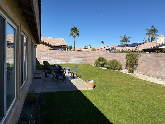 5th image of 78800 Wakefield Cir