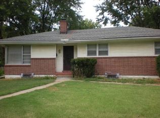 7412 E 130th Ter, Grandview, MO 64030