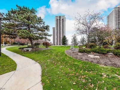 12900 Lake Ave APT 1821, Lakewood, OH, 44107