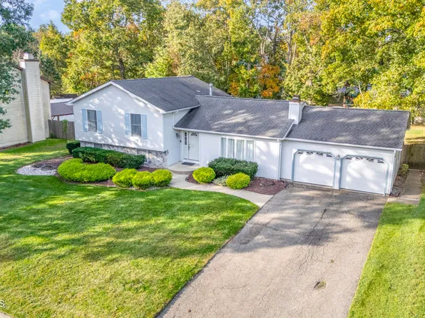 4 Hickory Hill Road, Jackson, NJ 08527