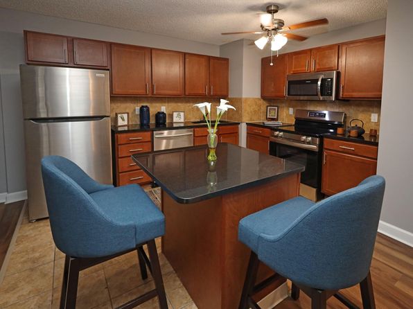 Reserve Square | 1701 E 12th St, Cleveland, OH