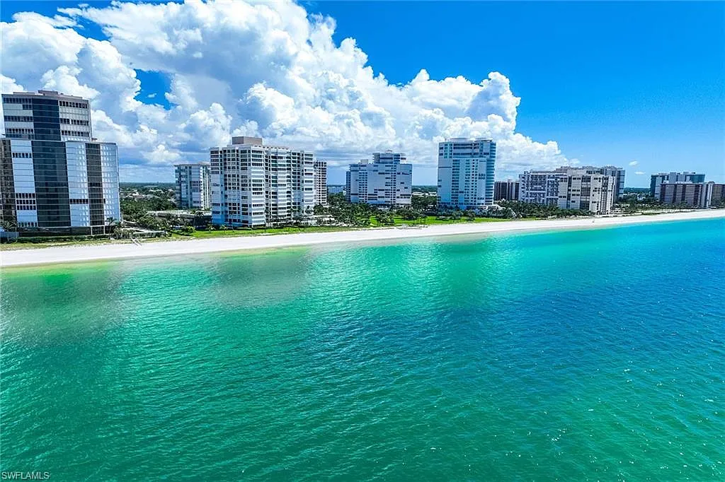 Building Photo - 4401 Gulf Shore Blvd N #C-804
