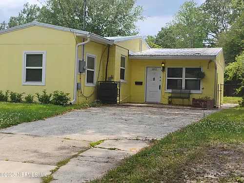 2812 Ernest St Photo 1
