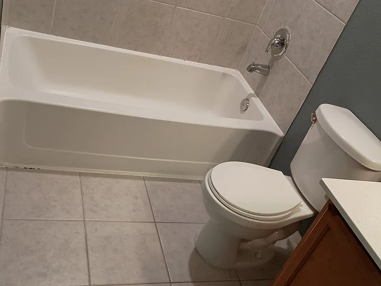 4018 Fernglade Dr — Photo 14