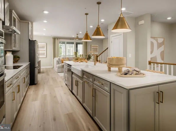 Northpark Dr Homesite 66, Ashburn, VA 20147