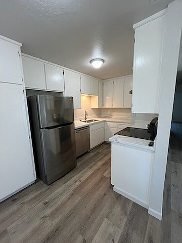 1st image of 7330 Village Green Dr