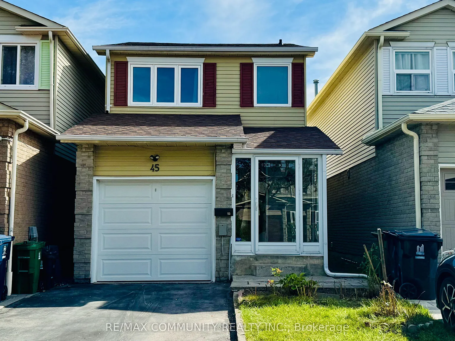 3 bed, $3,000 — Photo 1