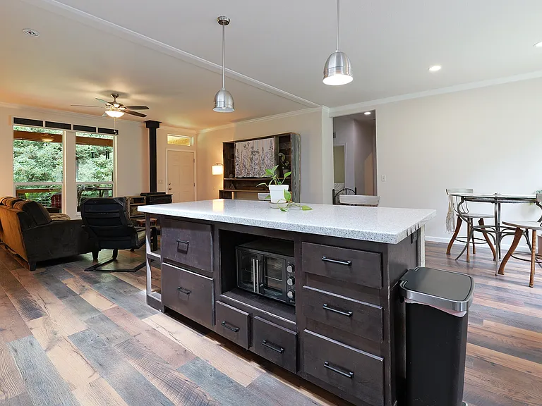 52 Dodes Creek Rd — Photo 6