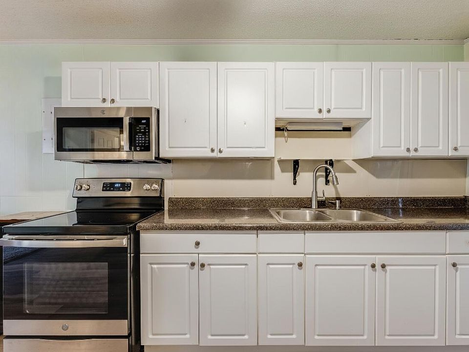 1st image of 705 Oaklawn St #A & B