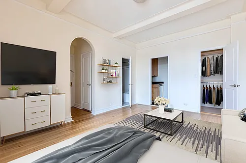166 2nd Ave #3G Photo 1