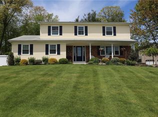 5 Helen Marie Ct, Stony Pt, NY 10980