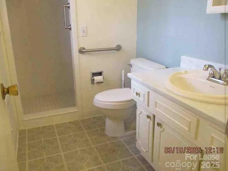 200 Daniel Dr — Photo 12