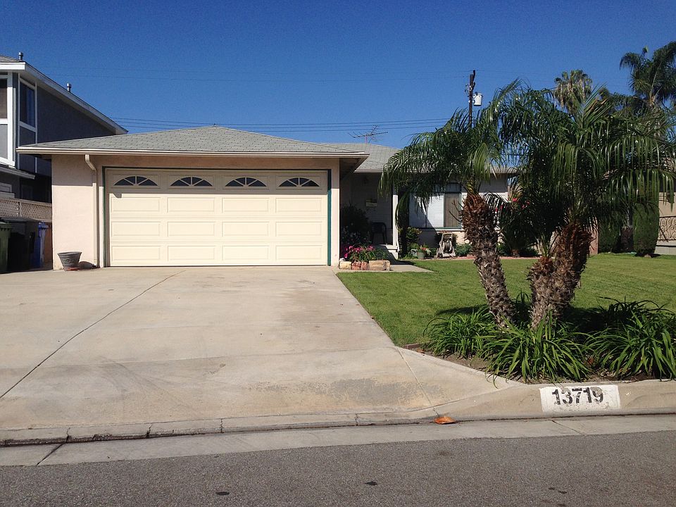 2nd image of 13719 Lancelot Ave