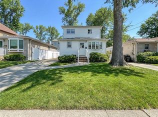 37 Elmwood Ave, Staten Island, NY 10308