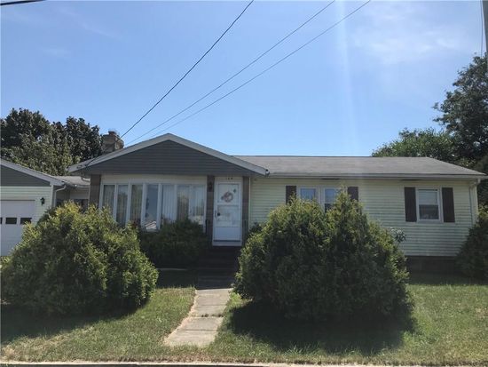 104 Salem Ave Cranston Ri 02920 Zillow