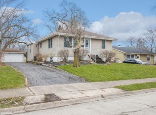 241 Tiverton Ln, Steger, IL 60475