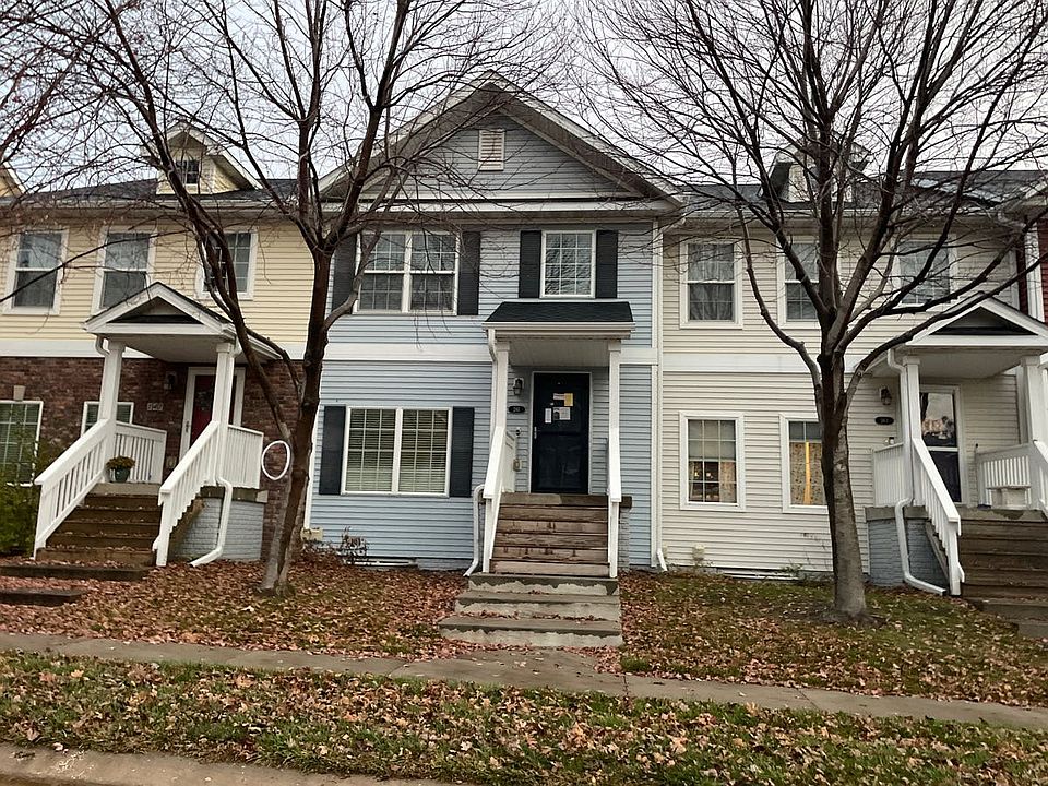 1st image of 261 SE Booth Ave