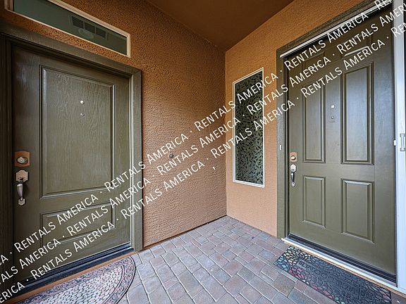 4th image of 1133 E Buckingham Ave
