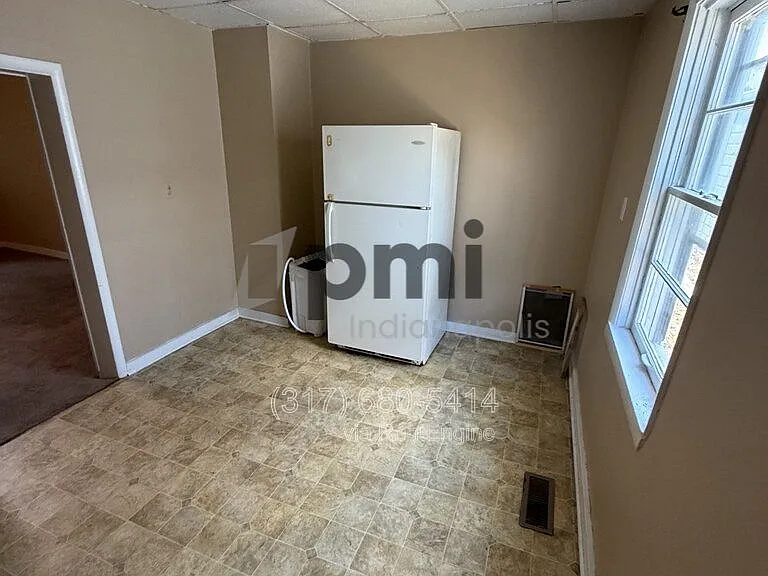 1309 Pearl St — Photo 2