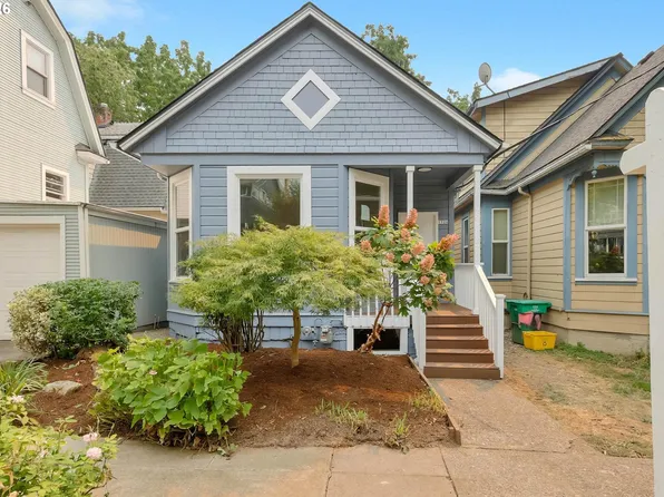 1926 SE Washington St, Portland, OR 97214