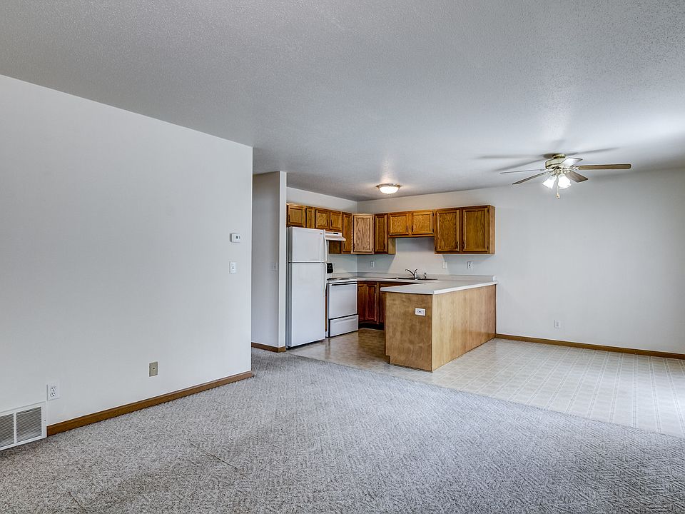 1st image of 13381 41st Ave