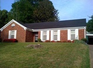 1206 Estate Dr, Memphis, TN 38119
