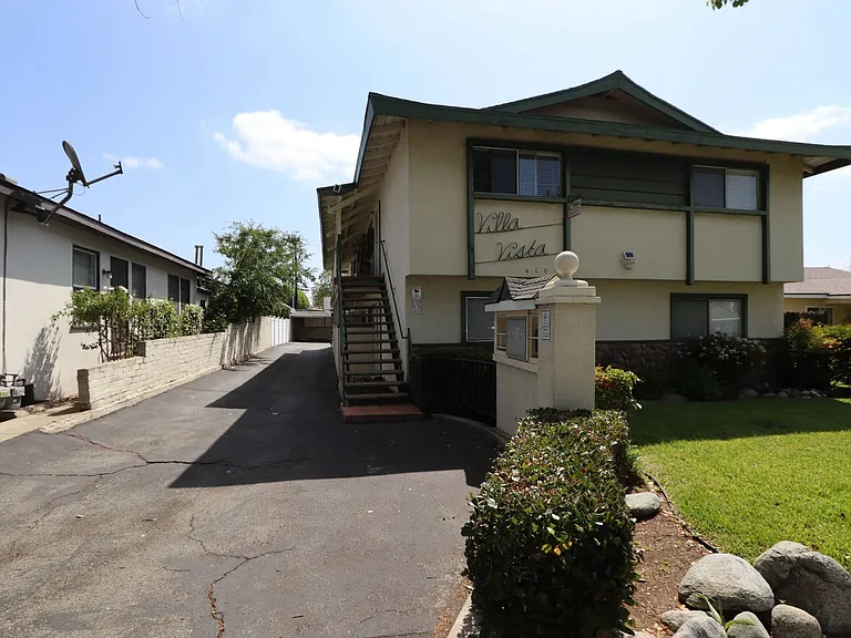 460 Vista Ave — Photo 32