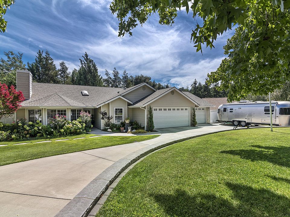 1st image of 922 College Canyon Rd