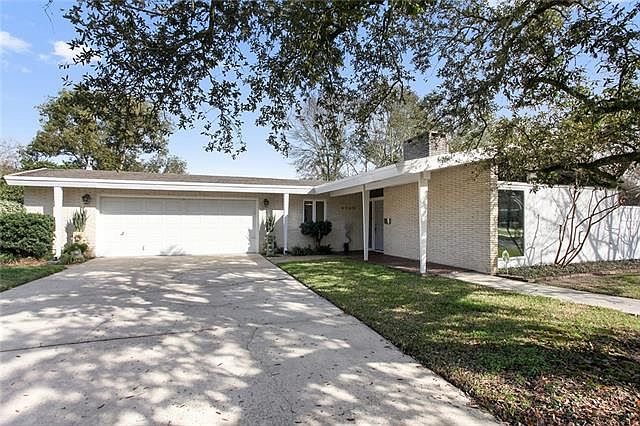 1st image of 6249 Carlson Dr