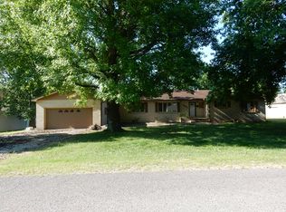 1005 W Bain St, Dexter, MO 63841