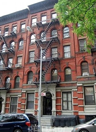 2nd image of 214 E 90th St APT 5ER