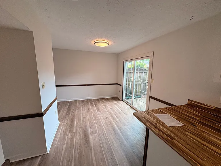 1775 Milledge Ave #15 — Photo 11
