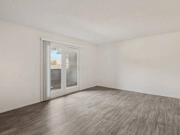 Pacific Palms Apartment Homes — Photo 24