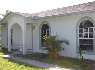 2127 SE Harrison St, Stuart, FL 34997