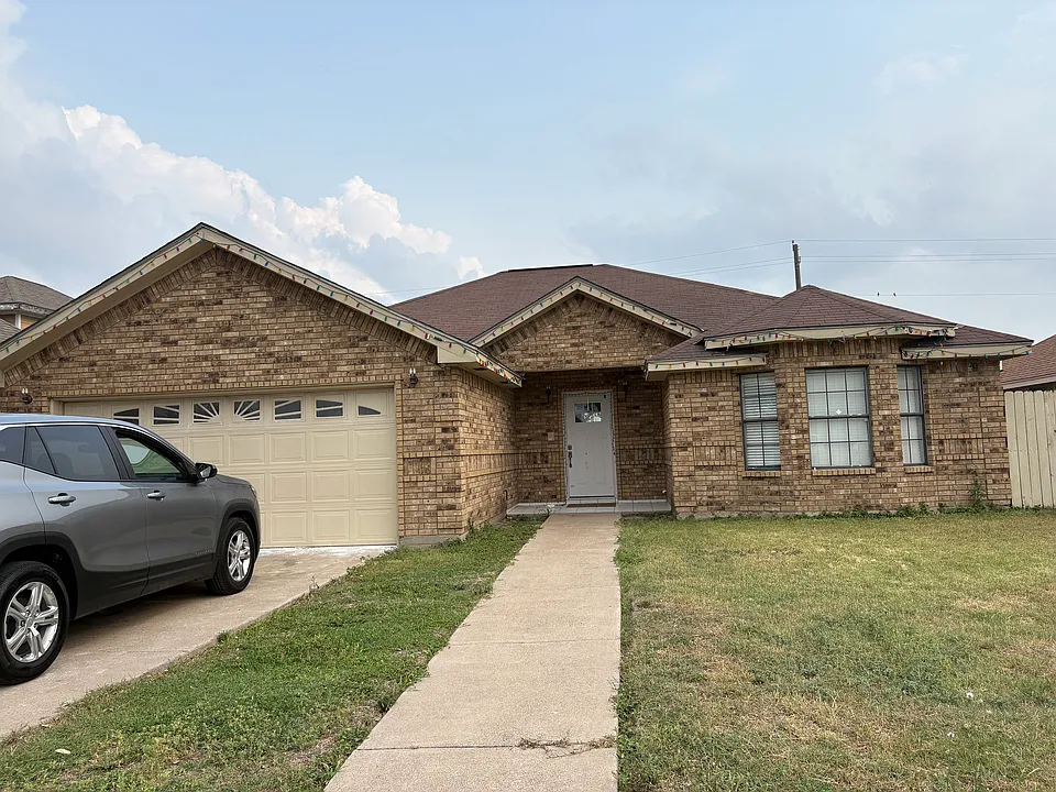 2129 W Iris Ave