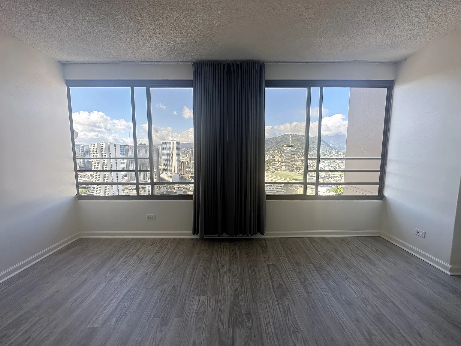 Studio, 464 sqft, $2,400 — Photo 3