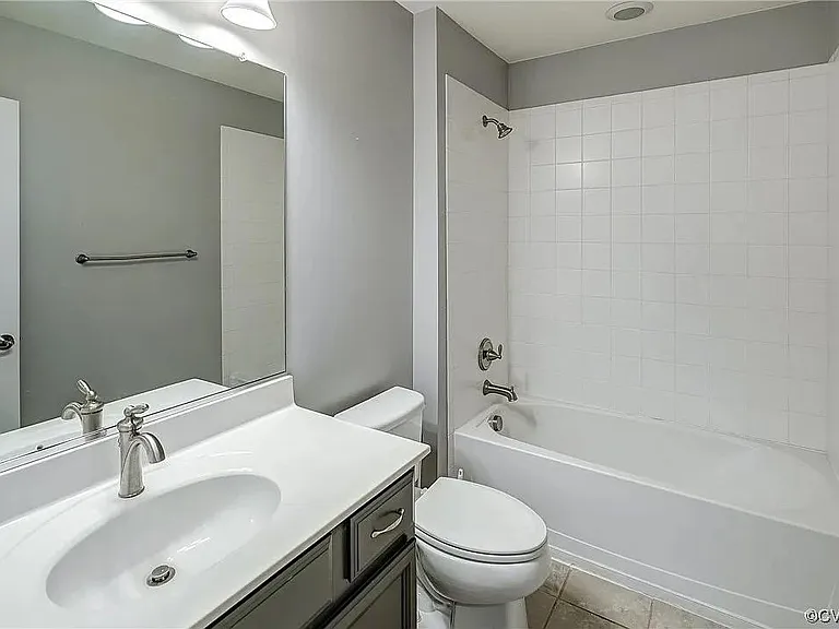 3909 Village Townes Walk — Photo 14