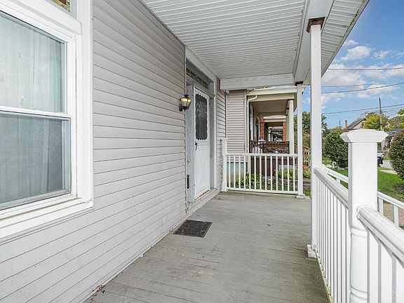 5th image of 4111 Francis Ave