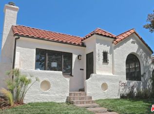1642 Ellsmere Ave, Los Angeles, CA 90019