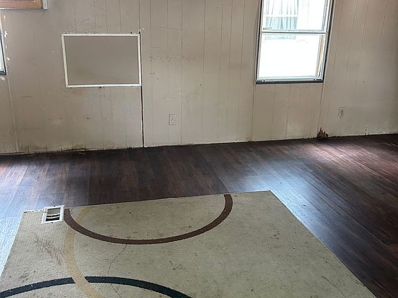 3rd image of 23765 Lawrence Ave #C-9