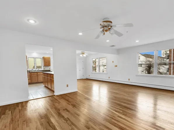 234 Cliff Street image 1 of 32