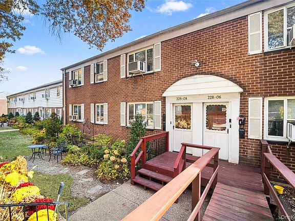 3rd image of 228-08 Stronghurst Avenue #Lower